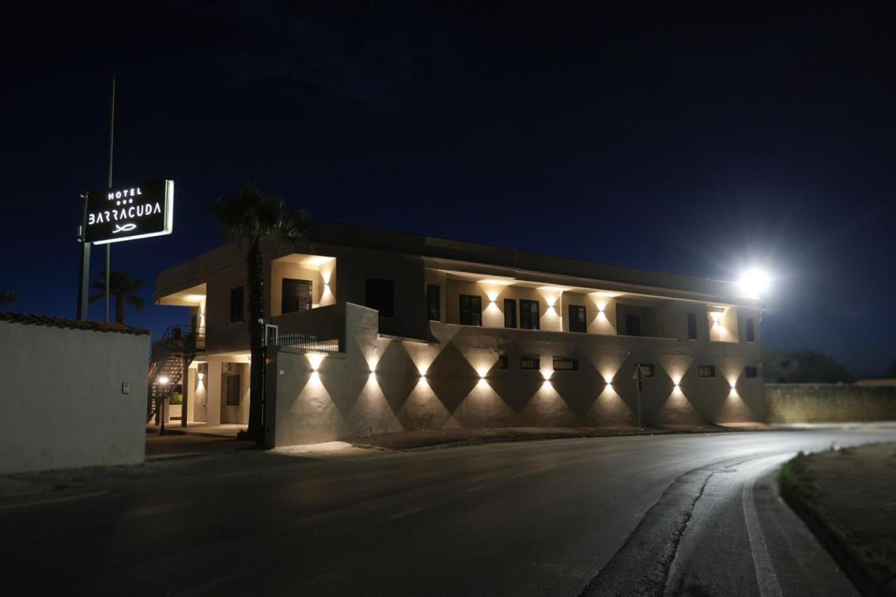 Hotel Barracuda Varcaturo Buitenkant foto